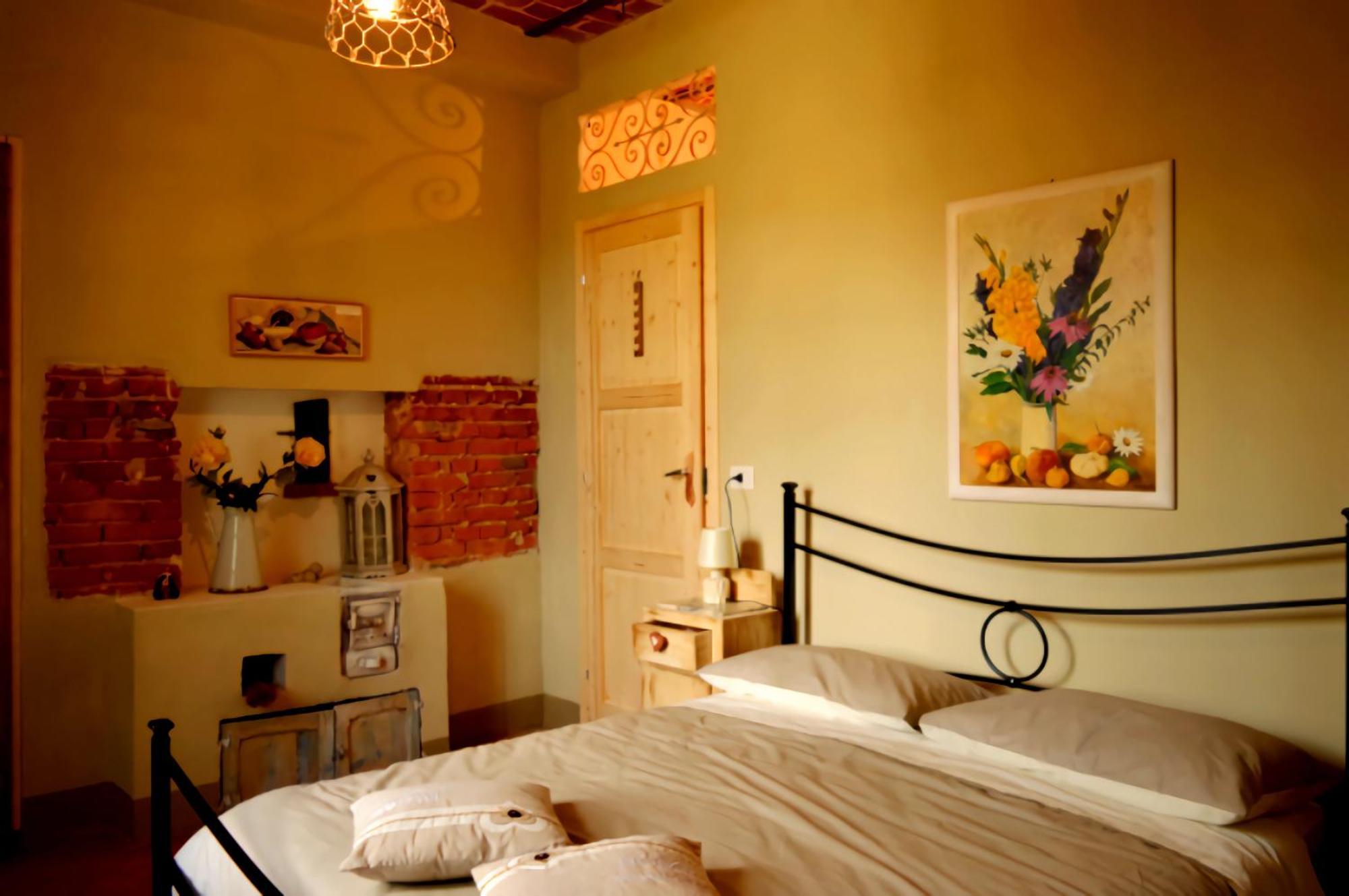 Bed & Tours Dimora Di Campagna Bed & Breakfast Castelnuovo Belbo Bagian luar foto